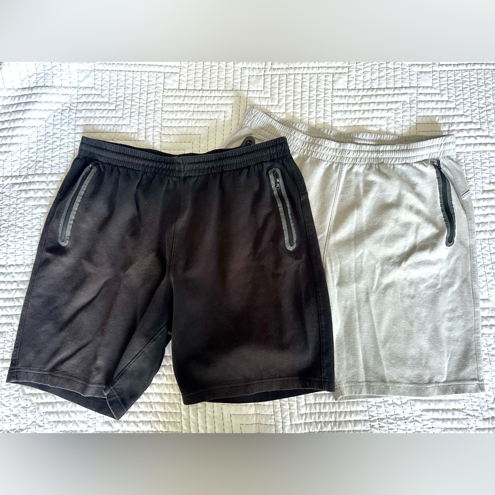 Old Navy Men's Black and Gray Athletic Shorts